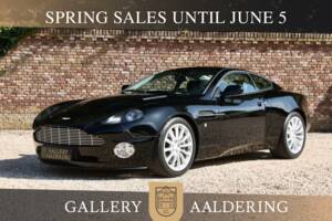 Image 1/50 of Aston Martin V12 Vanquish (2002)