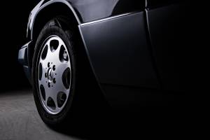 Bild 27/30 von Mercedes-Benz E 280 Unikat (1994)