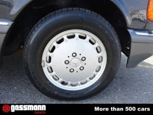 Bild 5/15 von Mercedes-Benz 560 SEL (1990)