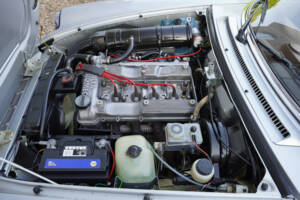 Immagine 4/50 di Alfa Romeo 2.0 Spider QV (1987)