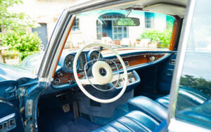 Bild 26/47 von Mercedes-Benz 280 SE (1969)
