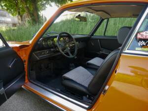 Image 34/50 de Porsche 911 2.4 S (1900)