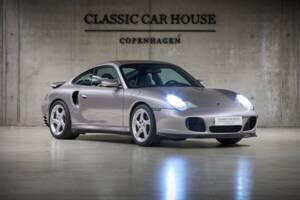 Image 13/98 of Porsche 911 Turbo (2000)