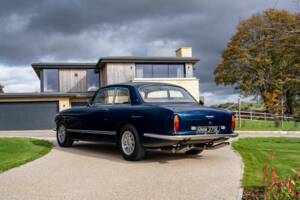 Bild 13/50 von Bristol 411 Mk. III (1973)