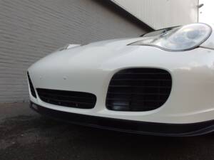 Bild 13/99 von Porsche 911 Turbo (2004)