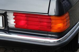 Immagine 34/43 di Mercedes-Benz 300 SL (1987)