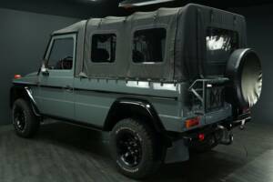 Image 3/50 of Mercedes-Benz G 230 (1993)