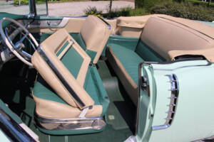 Immagine 25/40 di Cadillac 62 Convertible (1956)