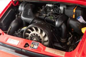 Immagine 34/34 di Porsche 911 Carrera RS (1992)