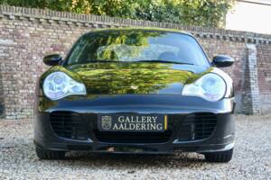 Image 24/50 of Porsche 911 Turbo (2002)