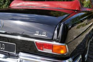Imagen 29/53 de Mercedes-Benz 280 SE 3,5 (1970)