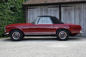 Image 6/45 de Mercedes-Benz 230 SL (1964)