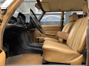 Imagen 26/81 de Mercedes-Benz 240 D 3,0 (1976)