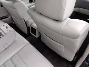 Bild 98/113 von BMW 735i (1986)