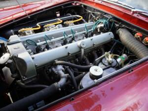 Afbeelding 16/18 van Aston Martin DB 6 Vantage (1969)