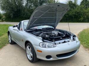 Afbeelding 45/63 van Mazda MX-5 1.6 (2004)