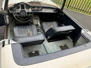 Bild 16/50 von Mercedes-Benz 230 SL (1966)