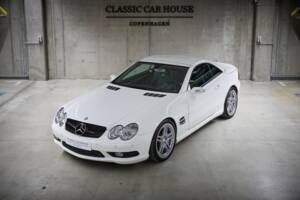 Image 12/99 de Mercedes-Benz SL 55 AMG (2005)