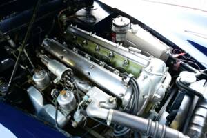 Image 22/50 of Jaguar XK 150 FHC (1959)
