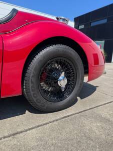Image 5/34 of Jaguar XK 140 OTS (1955)