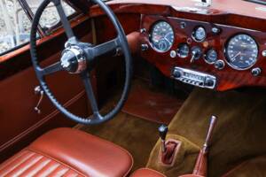 Bild 35/50 von Jaguar XK 120 DHC (1953)
