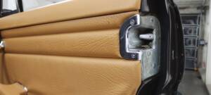 Bild 12/25 von Mercedes-Benz 200 (1969)