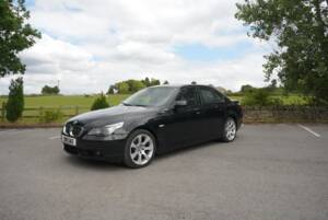 Bild 38/48 von BMW 550i (2006)