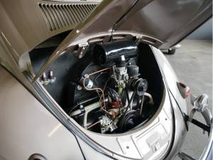 Image 27/27 of Volkswagen Beetle 1200 Standard &quot;Oval&quot; (1955)