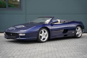 Image 4/50 de Ferrari F 355 Spider (1998)