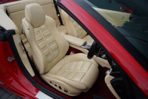 Image 13/50 of Ferrari California (2010)