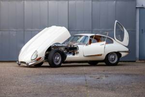 Imagen 15/50 de Jaguar E-Type 4.2 (1965)