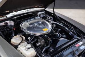 Image 16/29 of Mercedes-Benz 560 SL (1987)