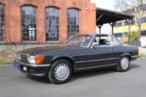 Image 1/17 of Mercedes-Benz 300 SL (1989)