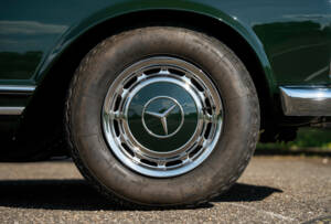 Bild 23/46 von Mercedes-Benz 280 SL (1968)