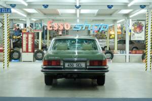 Image 10/50 de Mercedes-Benz 450 SEL 6,9 (1975)