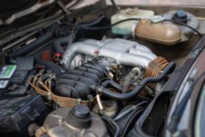 Image 9/76 of BMW 323i (1982)