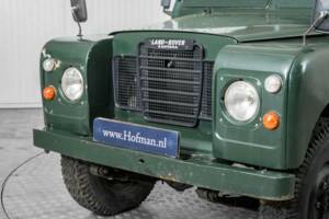 Image 18/50 of Land Rover 109 (1978)