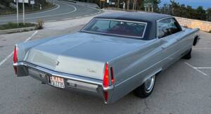 Image 6/51 de Cadillac Sedan DeVille (1970)