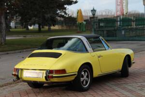 Bild 9/11 von Porsche 911 2.4 E "Ölklappe" (1972)
