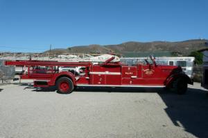 Image 4/7 de American LaFrance 700 Series Fire Truck (1948)