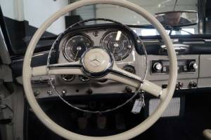 Immagine 9/50 di Mercedes-Benz 190 SL (1956)