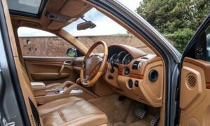Bild 4/40 von Porsche Cayenne Turbo S (2006)