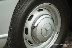 Bild 15/26 von Mercedes-Benz 300 SL Roadster (1957)