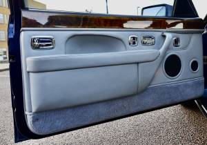 Image 25/50 of Bentley Continental R (1996)