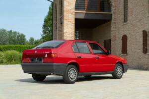 Afbeelding 3/45 van Alfa Romeo 33 - 1.3 (1991)