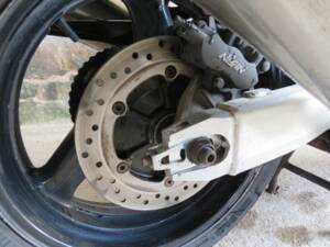 Bild 29/37 von Honda DUMMY (1998)