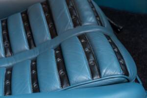 Image 54/74 of Ferrari 365 GTB/4 Daytona (1971)