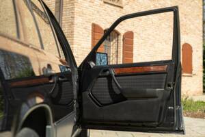 Imagen 20/50 de Mercedes-Benz 200 TE (1993)