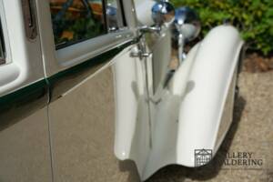 Bild 25/50 von Bentley 3 1/2 Liter Park Ward FHC (1933)