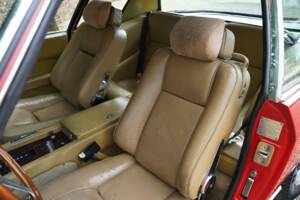 Image 33/50 of Jensen Interceptor MK III (1976)